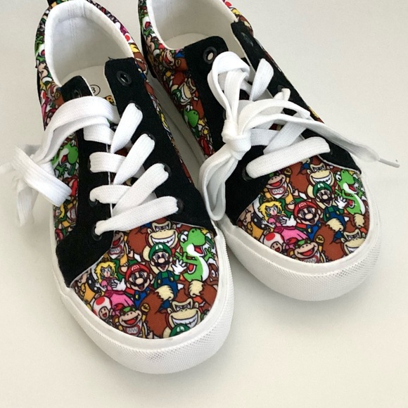 \Nintendo\ NWOT Kid’s Super Mario Sneakers - Picture 2 of 12